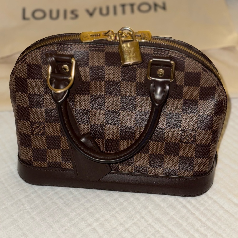 Louis Vuitton Damier Alma Bb